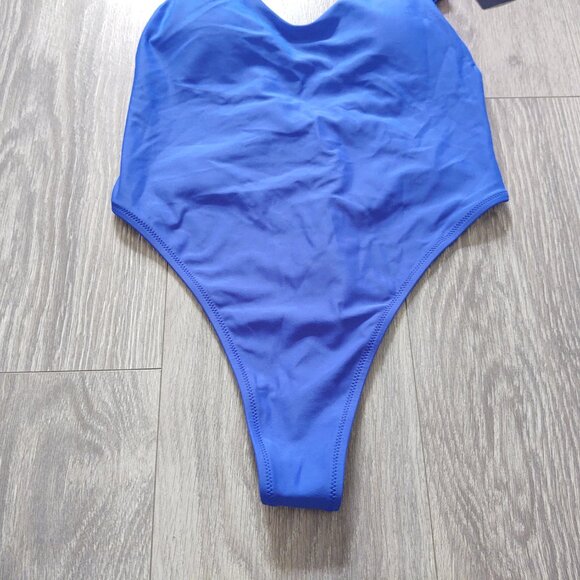 NWT Ocean Blues Low Back Thong One Piece Swimsuit - Picture 5 of 16
